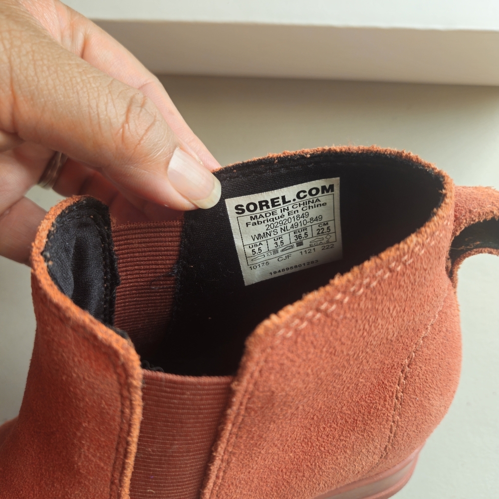 Sorel Women's Size 5.5 Burnt Orange Pull On Wedge Evie Boots - Picture 5 of 10